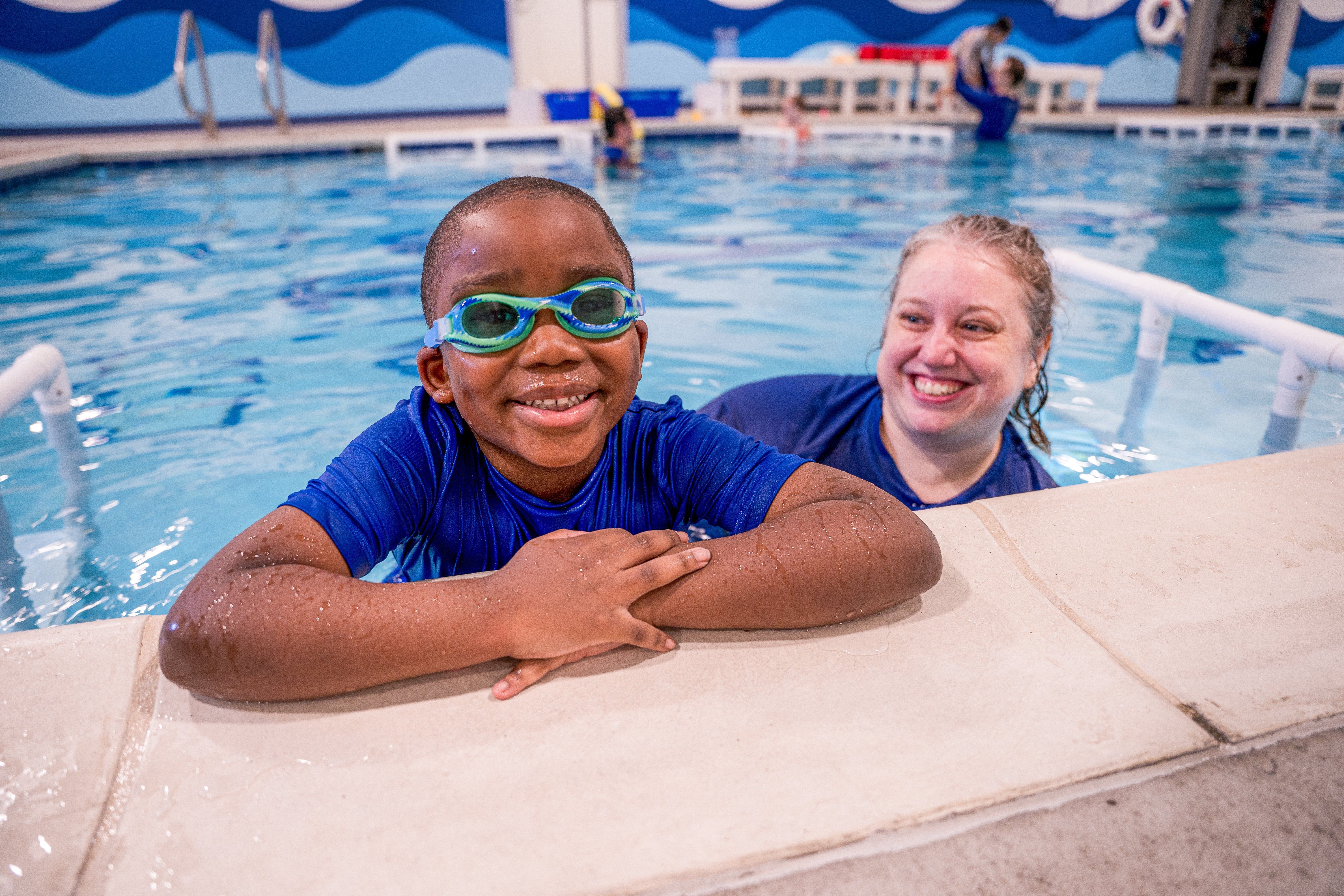 Best Swim School for Kids? Why Families Choose SafeSplash